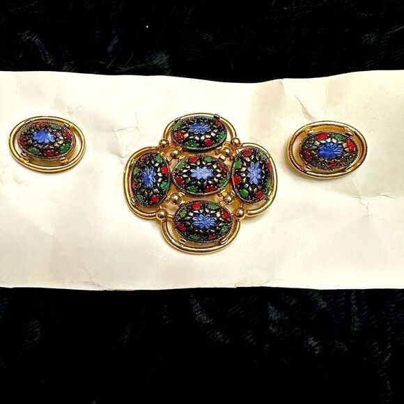 Sarah Coventry light of the east pin and clip-on earrings - Picture 1 of 4